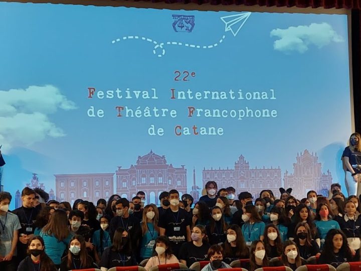 Messa in scena di uno spettacolo, tratto dal romanzo di Daniel Pennac, ‘Chagrin d’école’ dal Wojtyla al XXII Festival International de Théâtre Francophone di Catania