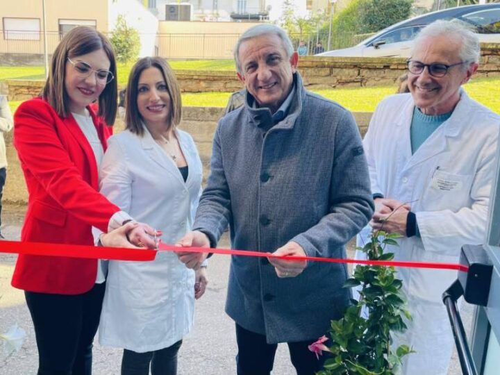 Inaugurato al Garibaldi il nuovo centro per la cura dell’epilessia